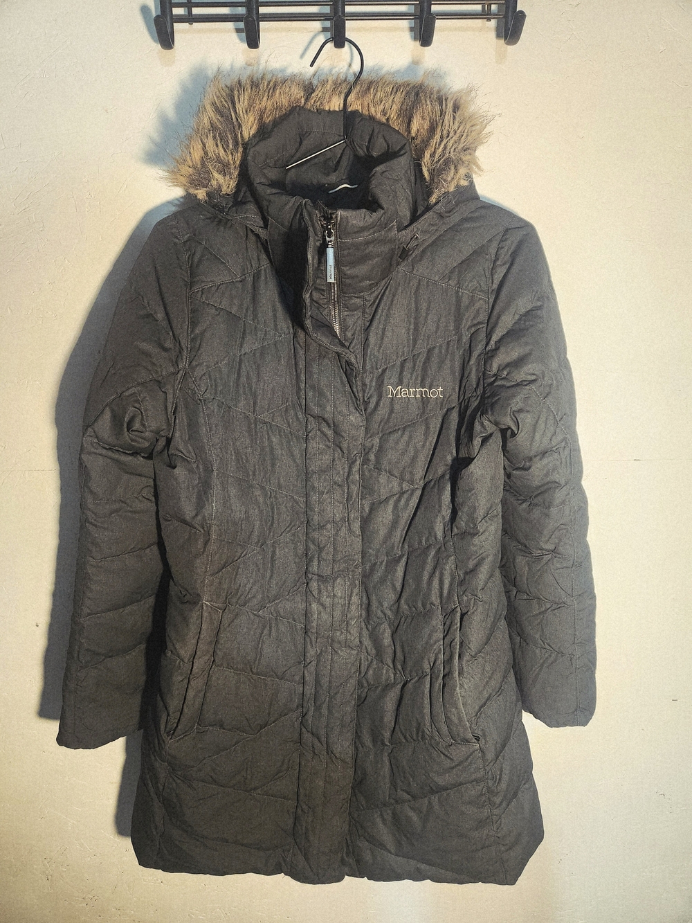Marmot Women's Dark Gray Quilted Down-Style Parka with Faux Fur Hood